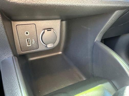 Fresh Powder 2024 Nissan Kicks S