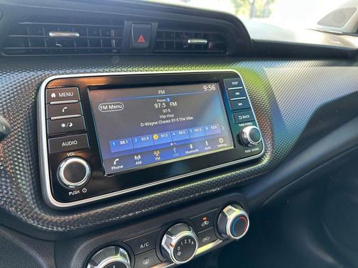Fresh Powder 2024 Nissan Kicks S