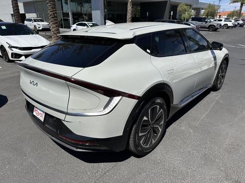 2022 Kia EV6 Wind