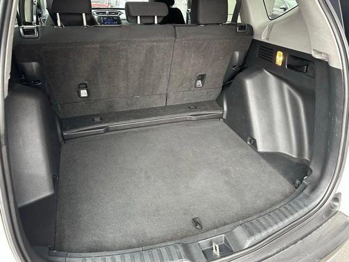 White 2019 Honda CR-V EX