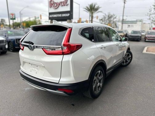 White 2019 Honda CR-V EX