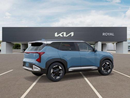 Blue Frost 2027 Kia Seltos S