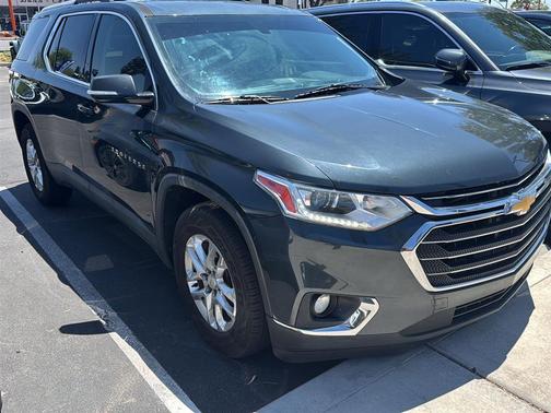 2018 Chevrolet Traverse LT Cloth
