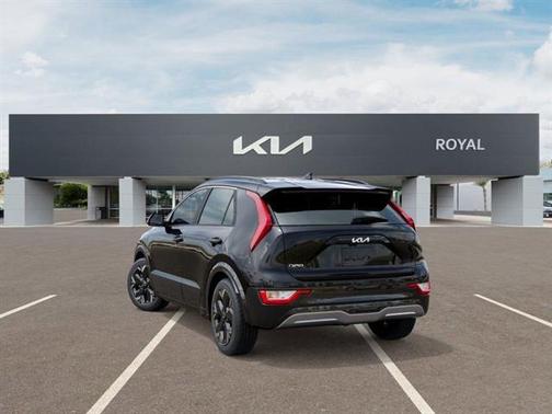 Aurora Black Pearl 2026 Kia Niro EV Wind