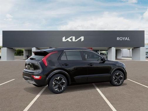 Aurora Black Pearl 2026 Kia Niro EV Wind