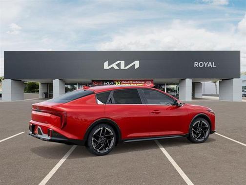 2025 Kia K4 GT-Line