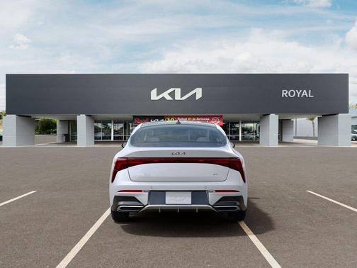 White Pearl 2026 Kia K5 GT-Line