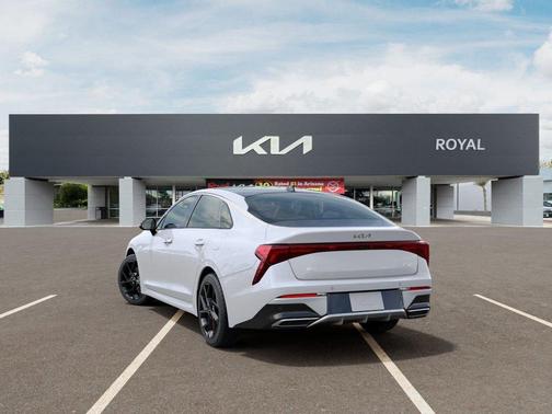 White Pearl 2026 Kia K5 GT-Line