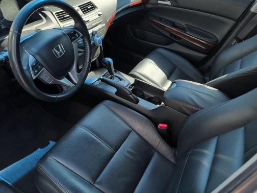 White 2012 Honda Crosstour EX-L