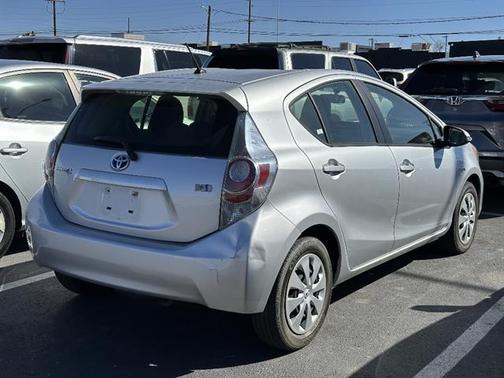 2014 Toyota Prius c Three