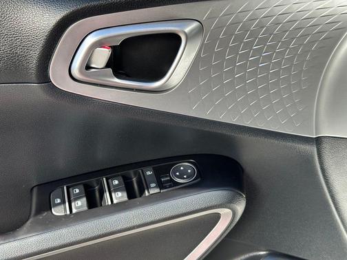 2025 Kia Soul S