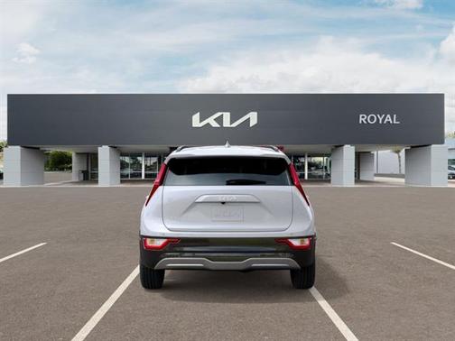 Snow White Pearl 2026 Kia Niro EV Wind