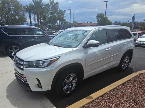 2017 Toyota Highlander Limited