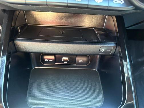 Snow White Pearl 2024 Kia Forte GT-Line