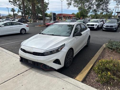 Snow White Pearl 2024 Kia Forte GT-Line
