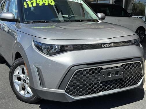 2023 Kia Soul LX