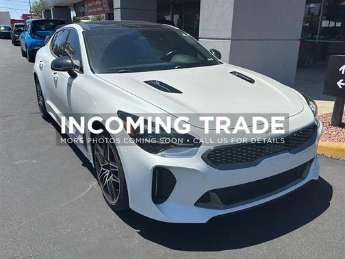 2022 Kia Stinger GT1