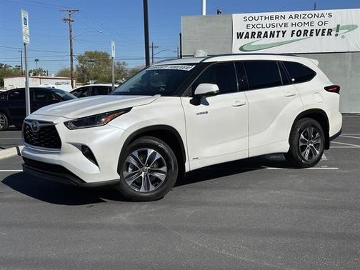 2021 Toyota Highlander Hybrid XLE