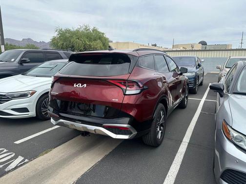 Red 2023 Kia Sportage Hybrid SX-Prestige