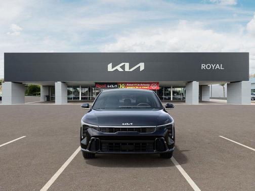 2025 Kia K4 GT-Line