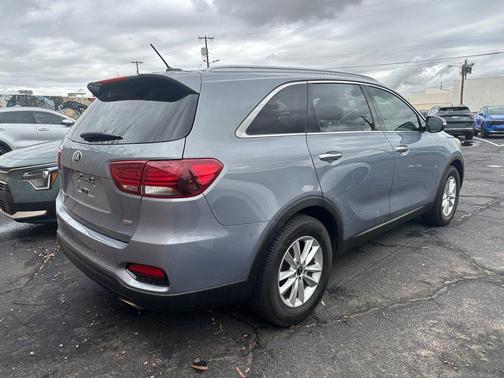Silver 2020 Kia Sorento LX