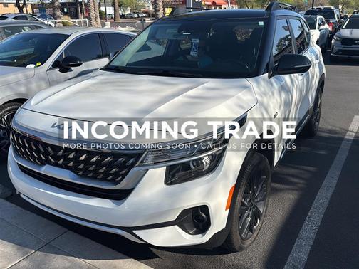 2022 Kia Seltos Nightfall