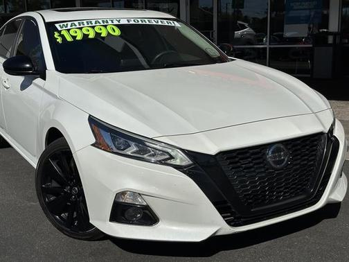 2022 Nissan Altima 2.5 SR