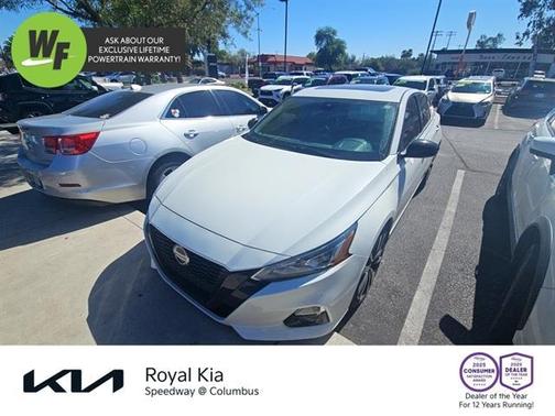 2022 Nissan Altima 2.5 SR