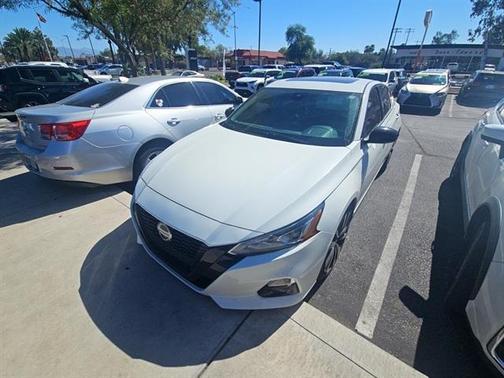 2022 Nissan Altima 2.5 SR