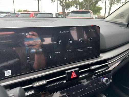 Gray 2026 Kia Sportage Hybrid LX