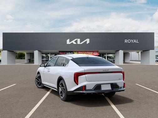 White Pearl 2026 Kia K4 GT-LINE