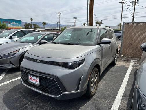 Steel Gray 2023 Kia Soul LX