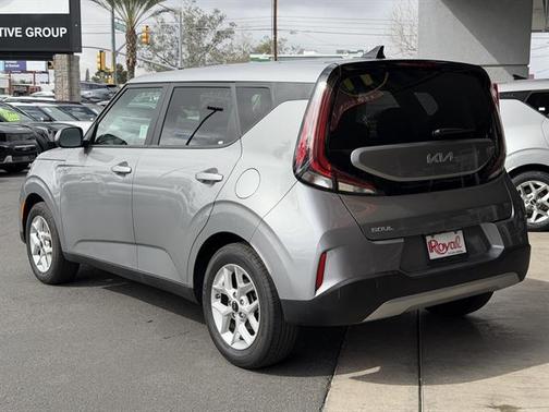 2025 Kia Soul LX