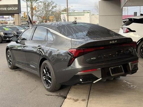 2026 Kia K5 LXS