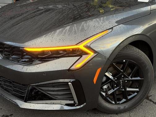 2026 Kia K5 LXS