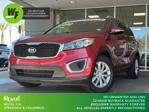 Red 2018 Kia Sorento LX