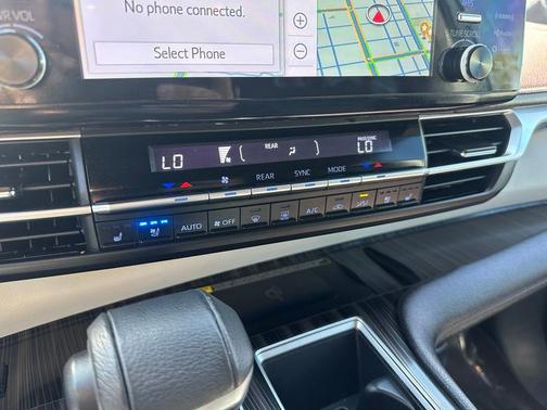 Predawn Gray Mica 2023 Toyota Sienna Platinum 7 passenger