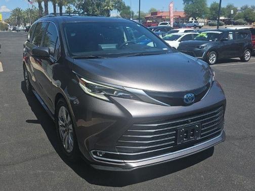 Predawn Gray Mica 2023 Toyota Sienna Platinum 7 passenger