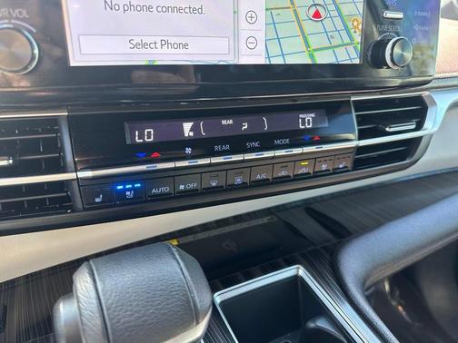 Predawn Gray Mica 2023 Toyota Sienna Platinum 7 passenger