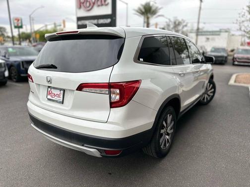 White 2020 Honda Pilot EX-L