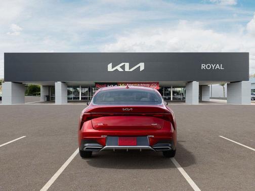 2025 Kia K5 GT-Line
