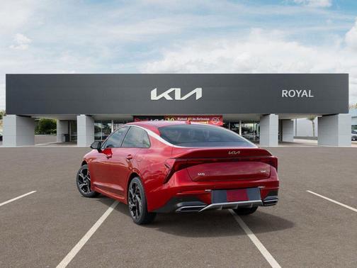 2025 Kia K5 GT-Line