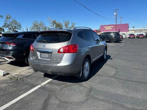 Platinum Graphite Metallic 2013 Nissan Rogue SV