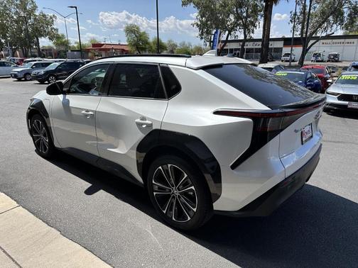 2023 Toyota bZ4X Limited