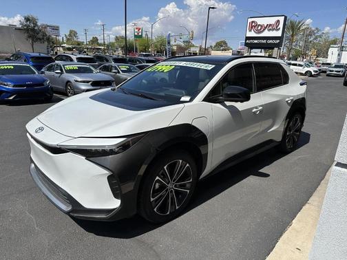 2023 Toyota bZ4X Limited