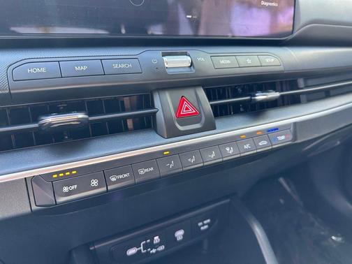 Snow White Pearl 2025 Kia K4 LX