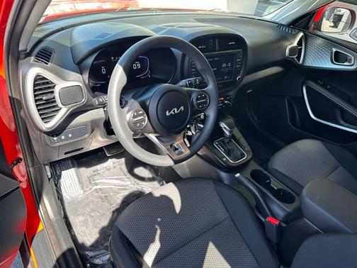 Inferno Red 2025 Kia Soul LX