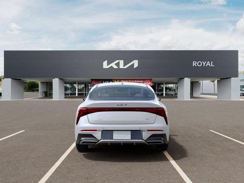 White Pearl 2026 Kia K5 GT-Line