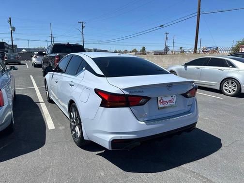 Gray Sky Pearl 2023 Nissan Altima 2.0 SR