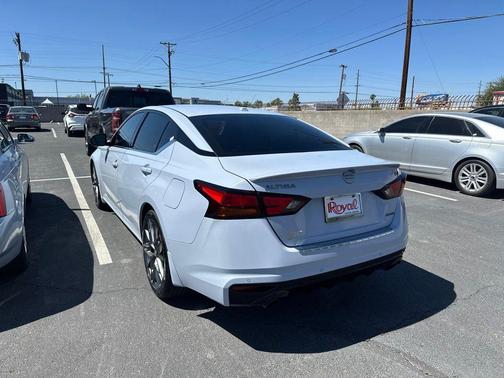 Gray Sky Pearl 2023 Nissan Altima 2.0 SR